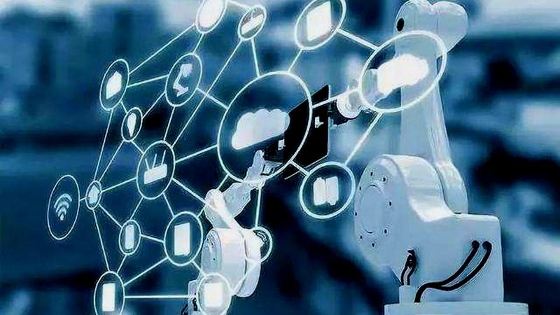 在选择IT外包供应商时，要关注其资质和信誉。以下是一些关键点：